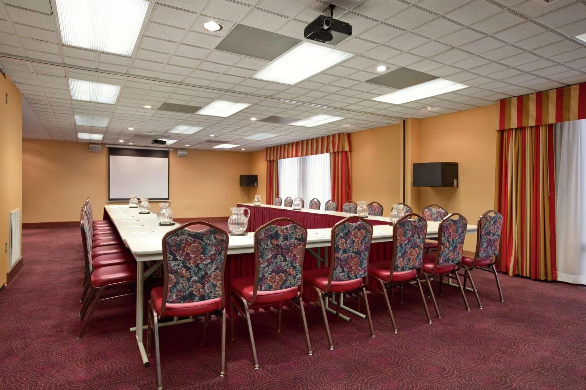 Hampton Inn - York Buitenkant foto